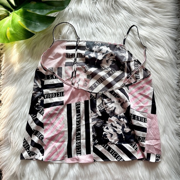 *sold* NWT Rare Sexy Victoria’s Secret Lounge Top - Picture 4 of 7